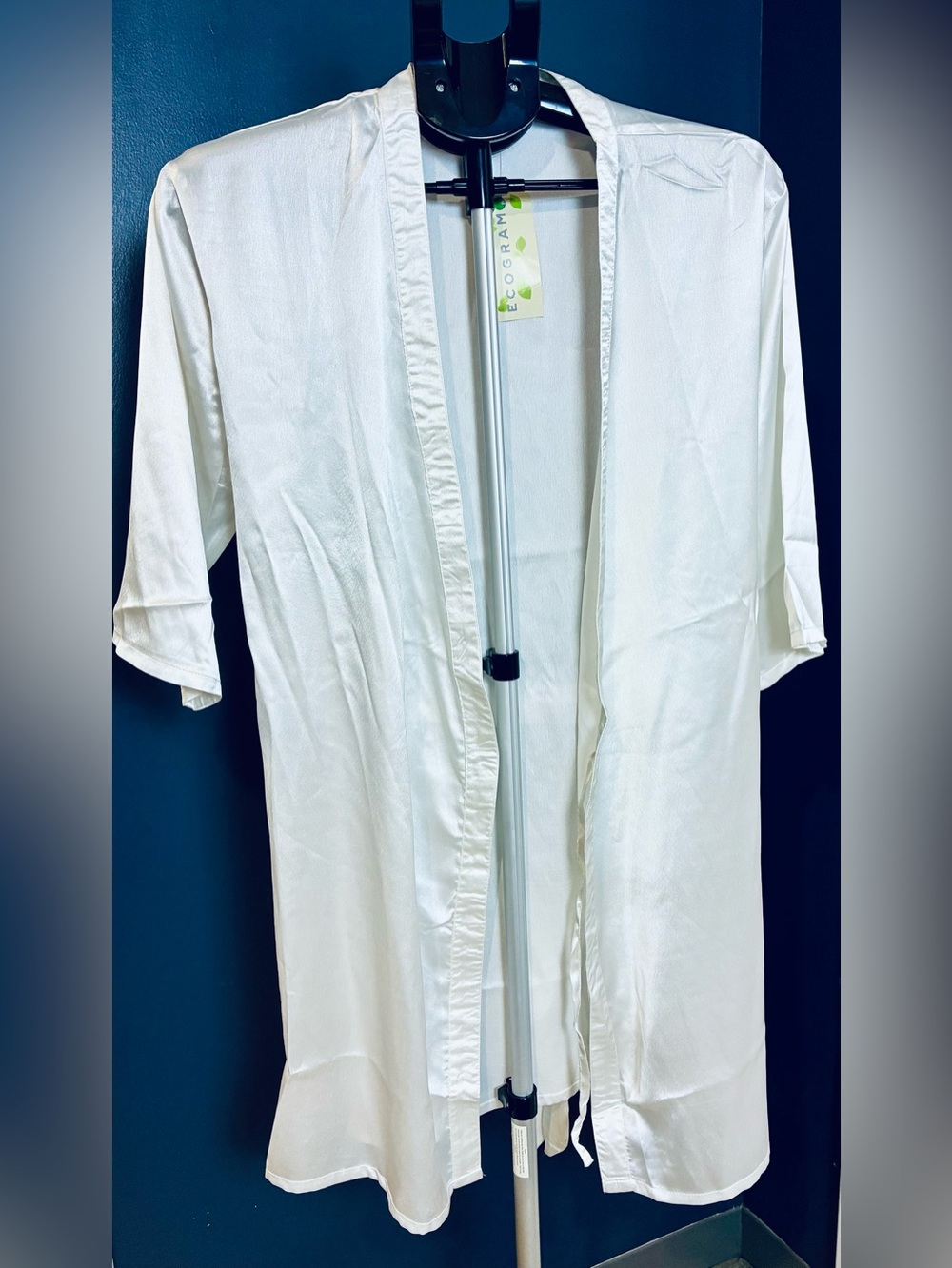 Ecogram White Satin Open-Front Duster robe